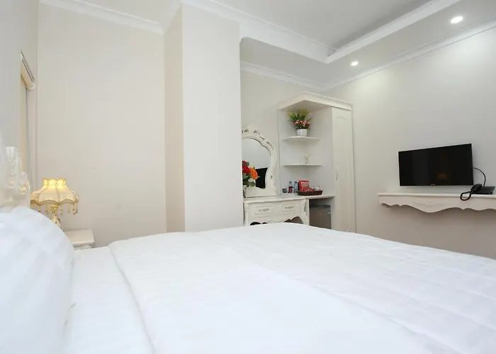 Phoenix Hotel
