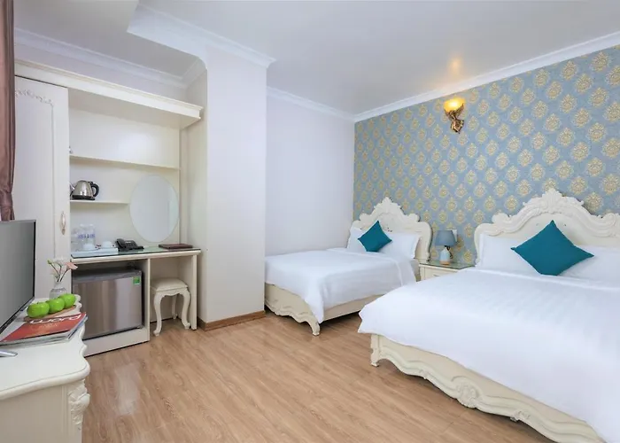 Hotel Phoenix 4*