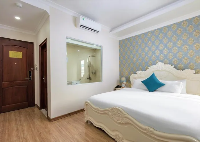 Hotel Phoenix Ha Long