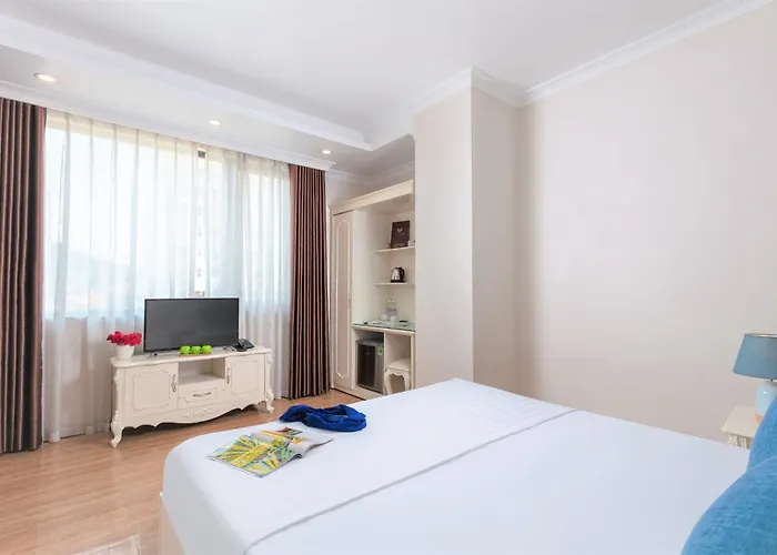 Phoenix 4*