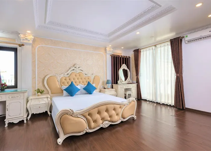 Hotel Phoenix 4*